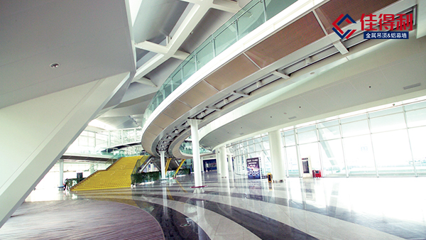 佳得利雙曲鋁單板工藝大揭秘